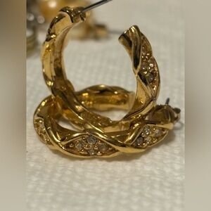 1994 Elizabeth Taylor for Avon Hoop & Rhinestone Earrings